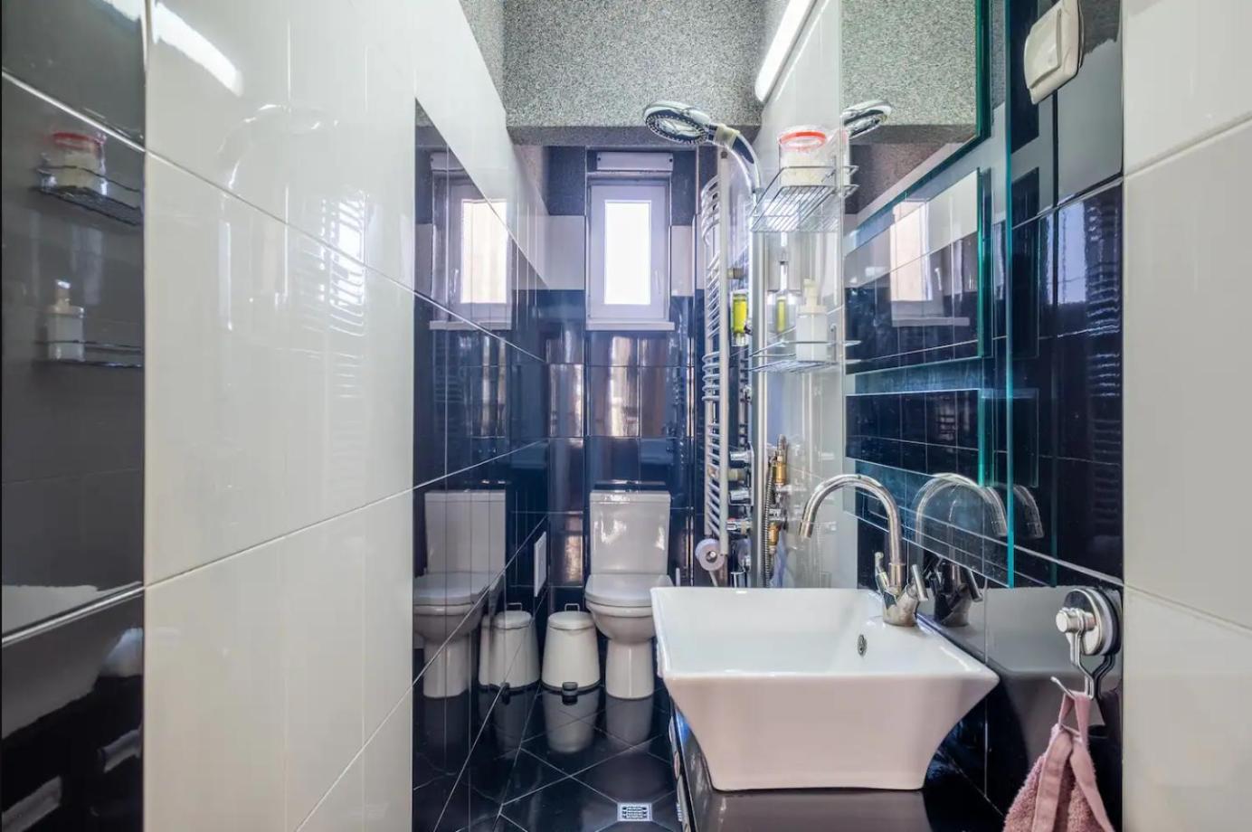 Charming 2Bdr Apartment In Historic Center With Parking 索菲亞 外观 照片